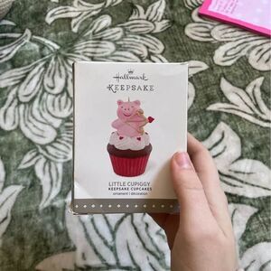 Little Cupiggy Collectible Valentine's Day Hallmark Keepsake Ornament